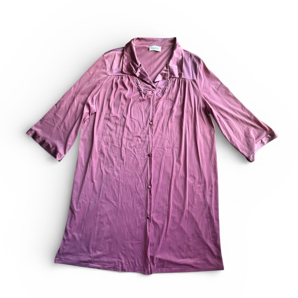 Vintage made in USA Vanity Fair Mauve Button Down sleep Shirt gown Sz L